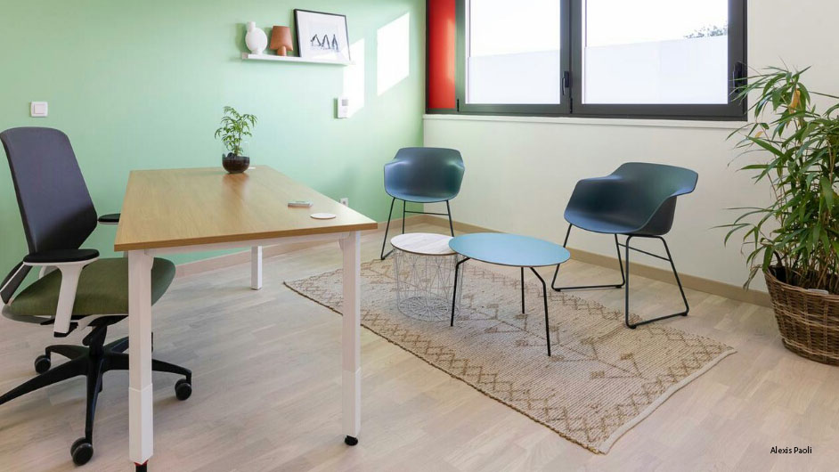 Bureau de consultation - Claire Delannoy - Psychologue et Psychothérapeute spécialisée en thérapie comportementale et cognitive à Bourg-en-Bresse